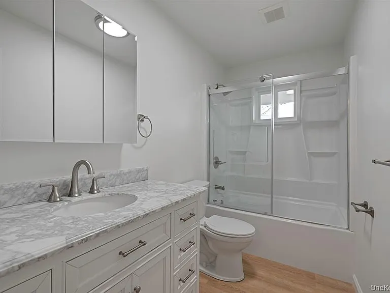 54 Evergreen St #A — Photo 9