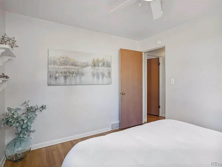 2390 S Clayton St — Photo 24