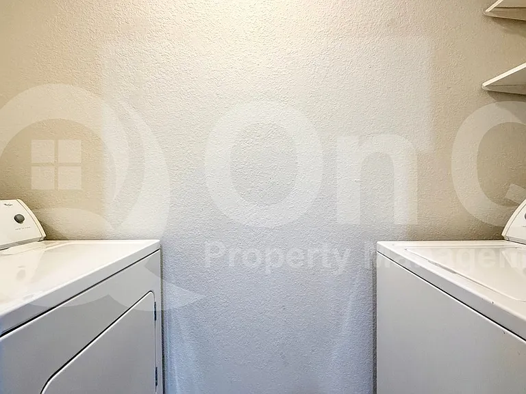 1942 S Emerson #241 — Photo 20