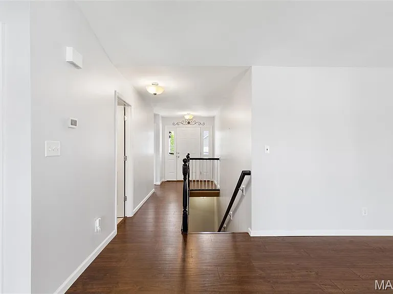 209 Flint Brook Dr — Photo 5