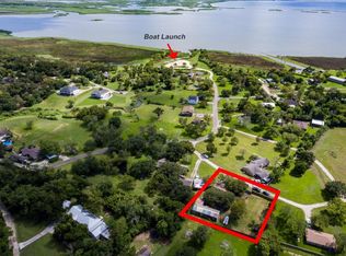 1204 Maley Rd, Cove, TX 77523