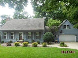 1194 N Saddlebrook Ct, Monticello, IN 47960