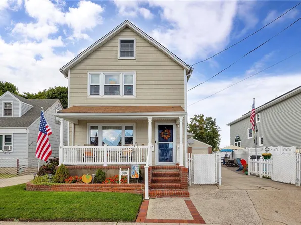 860 Court Road, Franklin Square, NY 11010