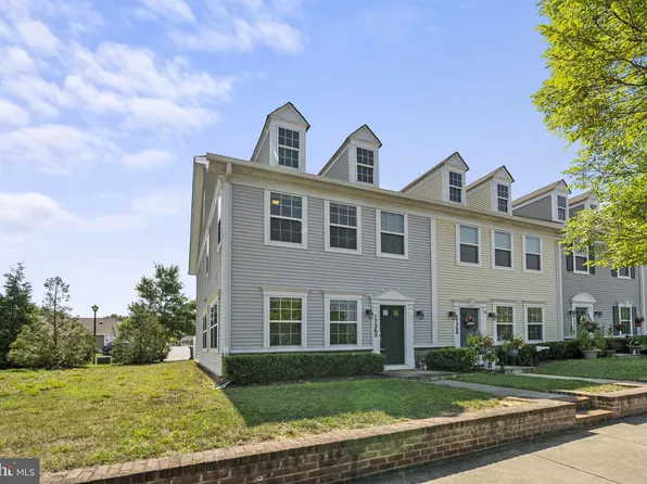17262 Library Blvd, Ruther Glen, VA 22546