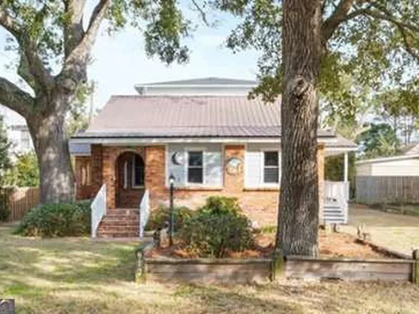 912 Jones Ave, Tybee Island, GA 31328
