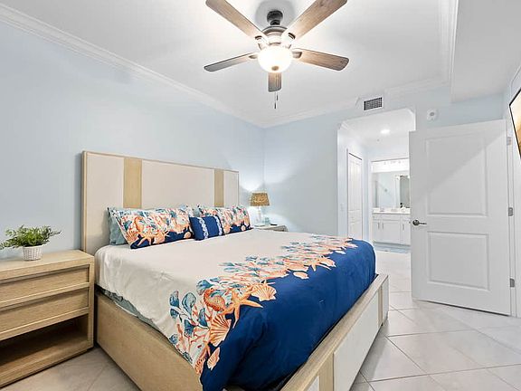 4th image of 6034 National Boulevard Ave #1-512