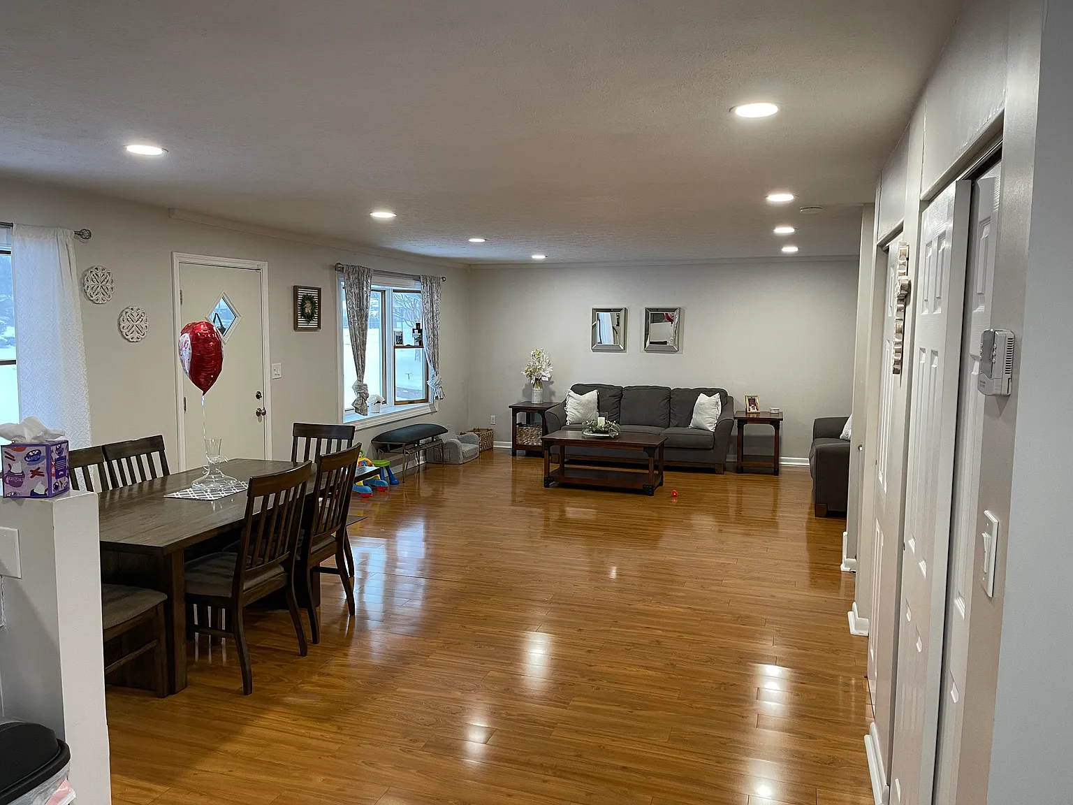 20661 Pineview Cir — Photo 1