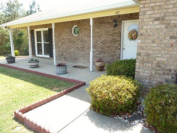 4th image of 87 Lee Road 2009