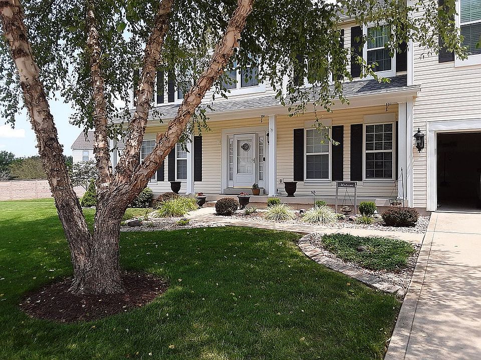 2nd image of 3415 Middlebury Way