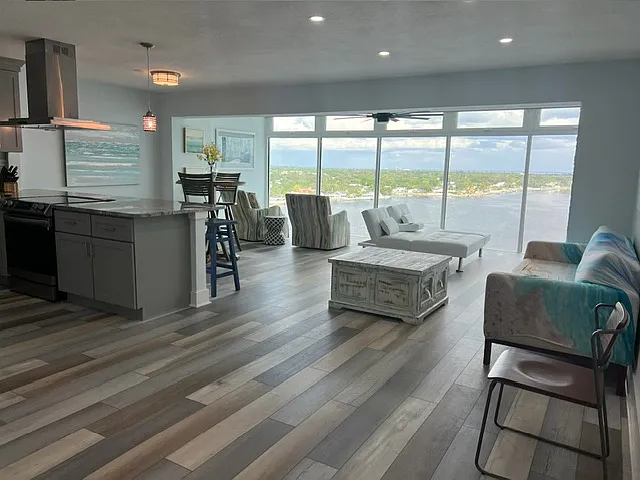 7200 Sunshine Skyway Ln S #15 — Photo 11