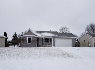 3018 Sunrise Ave, Holland, MI 49424