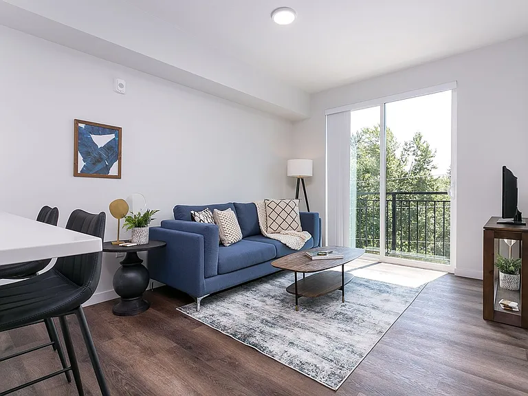 The Vantage - Bellingham's Premier Apartment Building — Photo 15