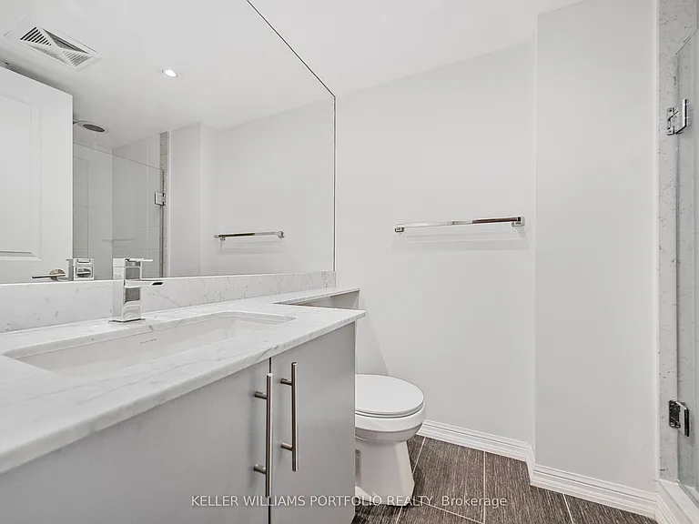 125 Western Battery Rd #508 — Photo 12