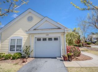100 Willow Pond Dr #100, Morehead City, NC 28557