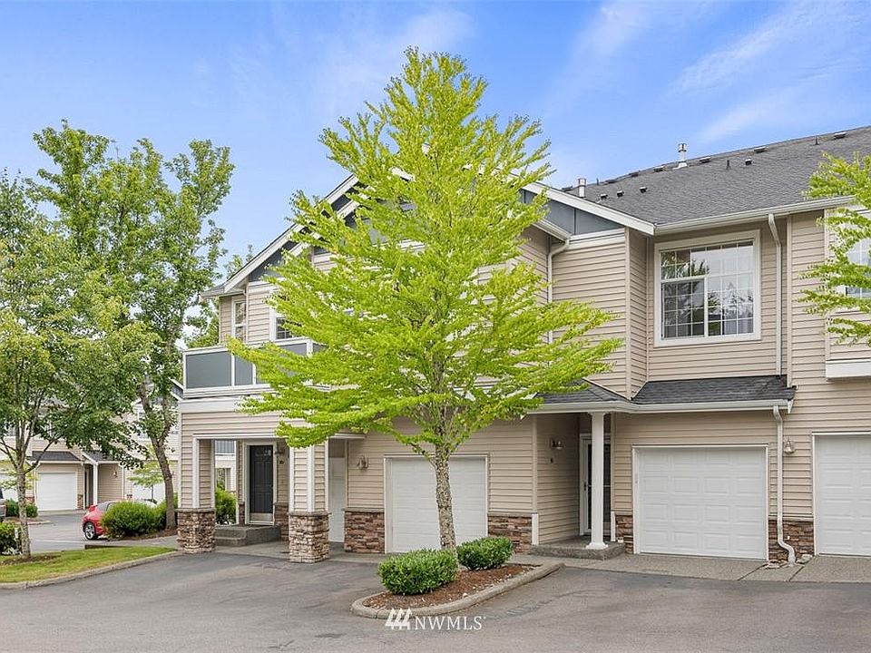 1st image of 1855 Trossachs Blvd SE Unit 406