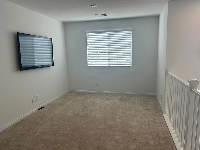 8628 Luse St — Photo 17
