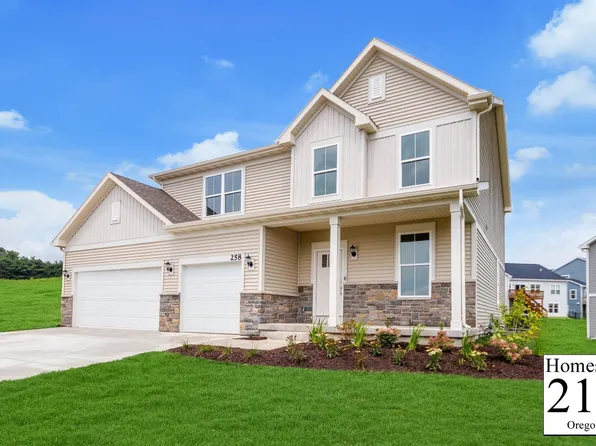 258 Peterson Trl, Oregon, WI 53575