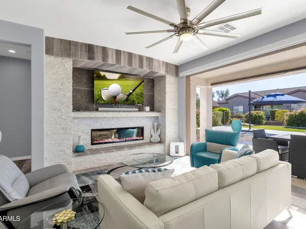5100 S PEACH WILLOW Lane, Gilbert, AZ 85298