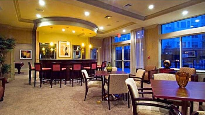 Residnece Club