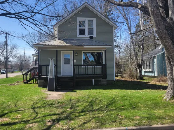 206 10th Ave, Antigo, WI 54409