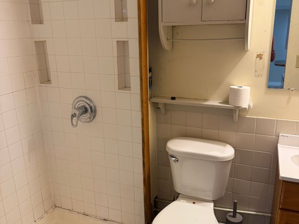 39 Shepard Ave APT 3