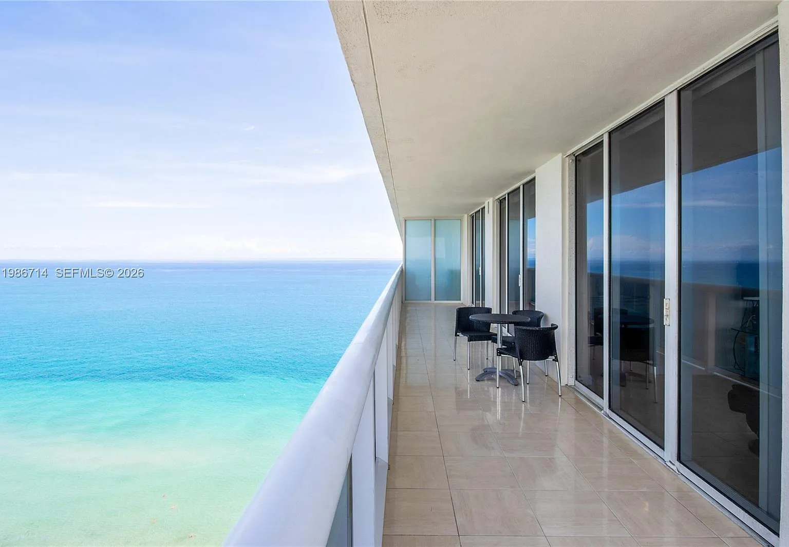 Beach Club Two — Photo 1