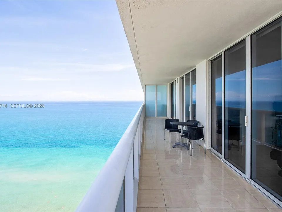 1830 S Ocean Dr #3508