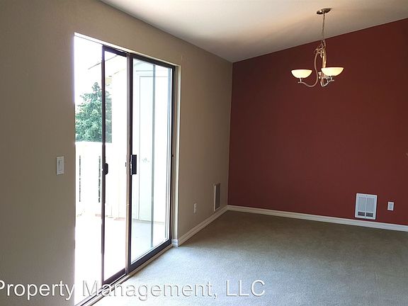 4th image of 1725 W Sunn Fjord Ln APT J302