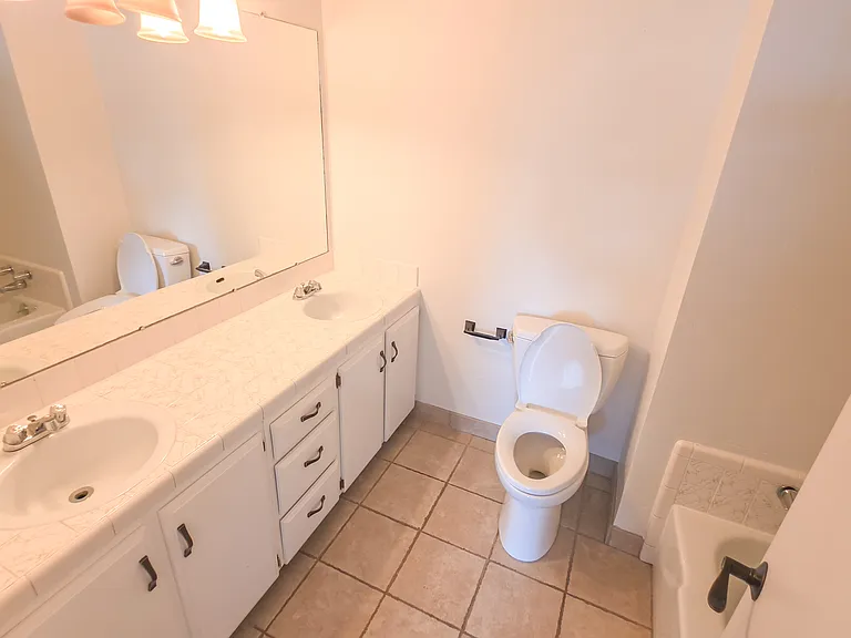 2222 E 6525 S — Photo 17