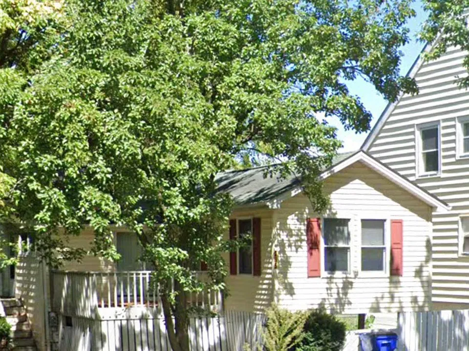 265 2nd St