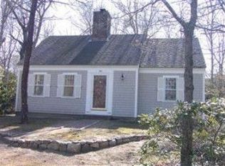 189 Fells Pond Rd, Mashpee, MA 02649