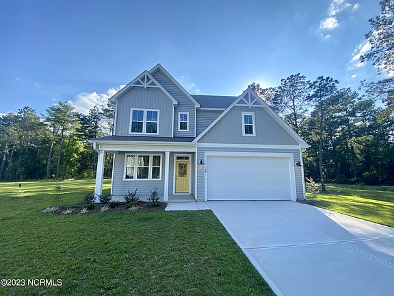 2nd image of 124 Woodsrun Street