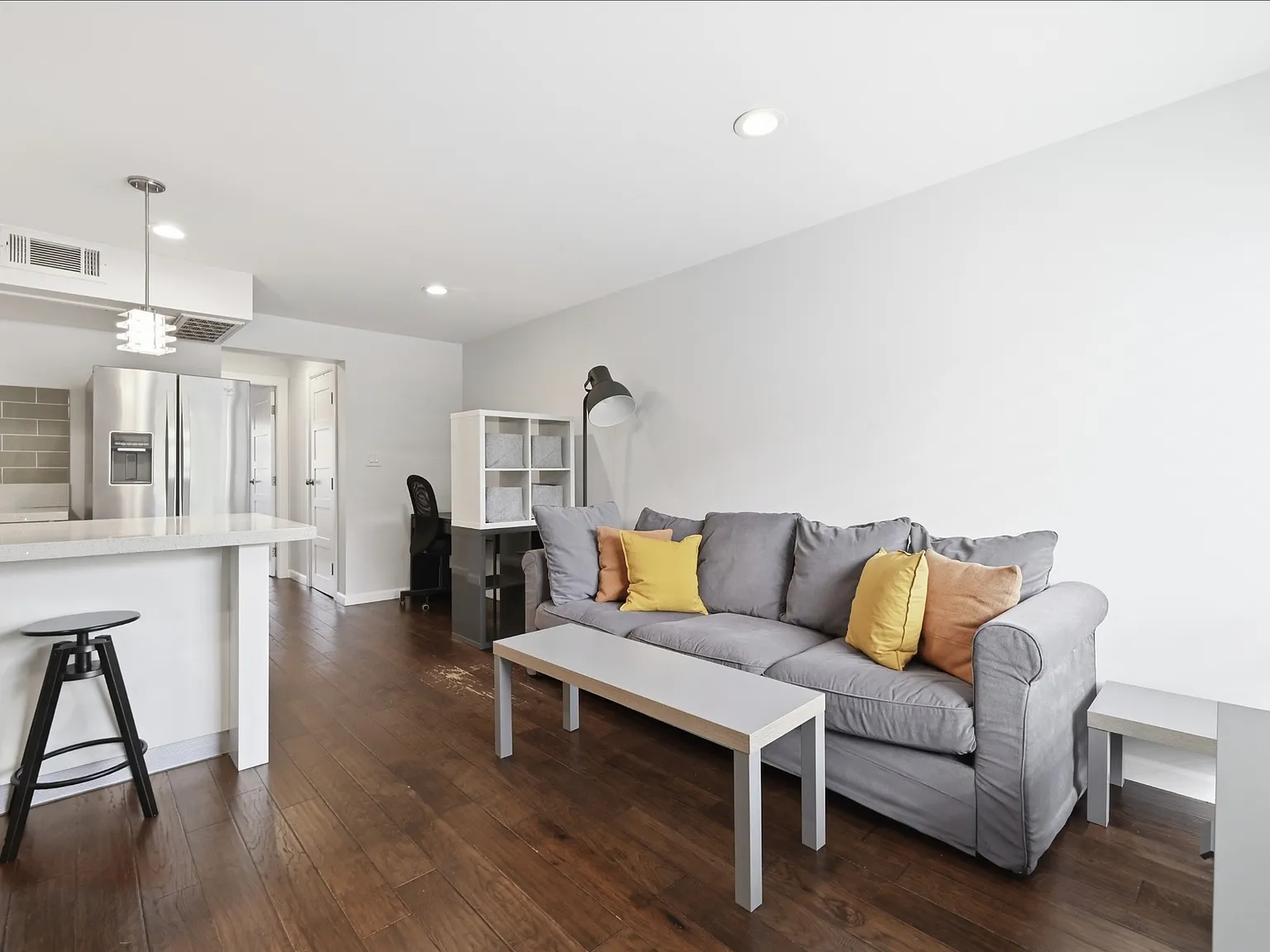 1 bed, 641 sqft, $1,450 — Photo 4