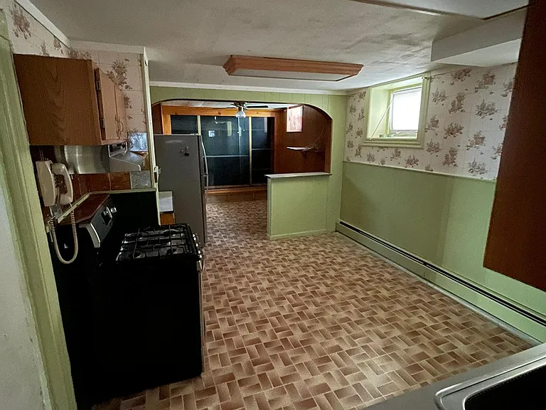 16 Prairie Ave #1 — Photo 10