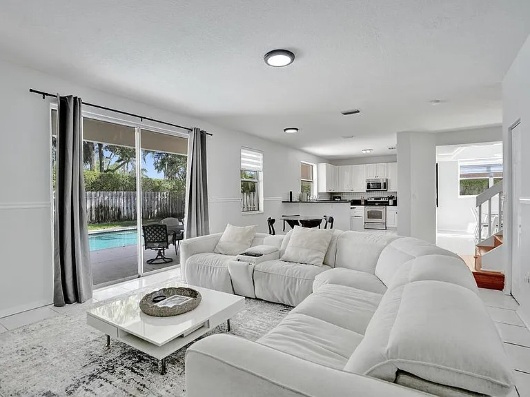 16405 Diamond Head Dr — Photo 11