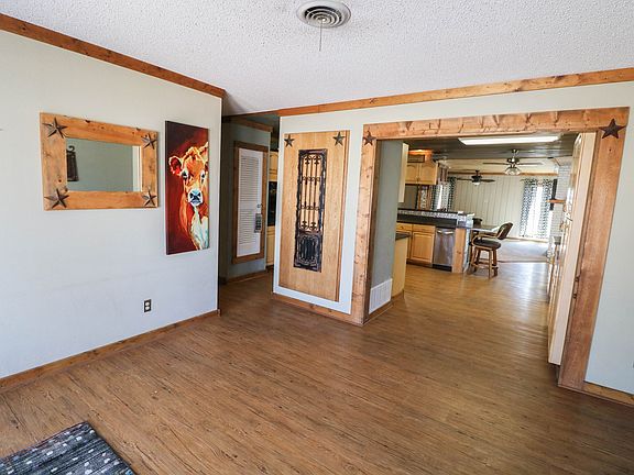 2nd image of 1006 NE 1st Ave #79031