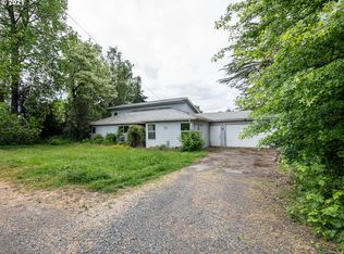 267 NE South Shore Rd, Portland, OR 97211