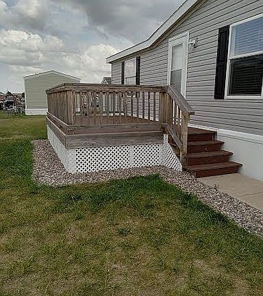 Oversized Treks Deck.