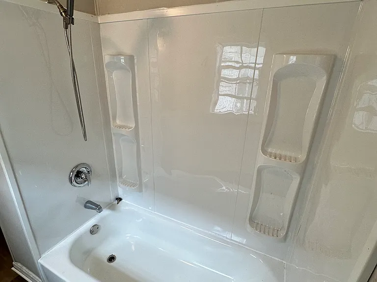 626 Virginia Ave — Photo 5