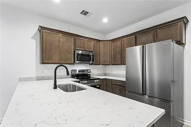 71684 Spike Dr — Photo 3