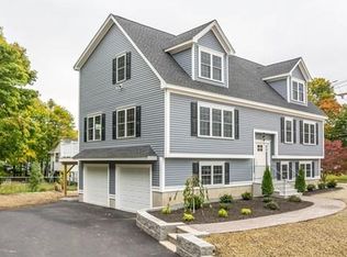 116 Garfield Ave, Woburn, MA 01801