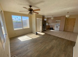 382 Molokai Hema St, Kahului, HI 96732