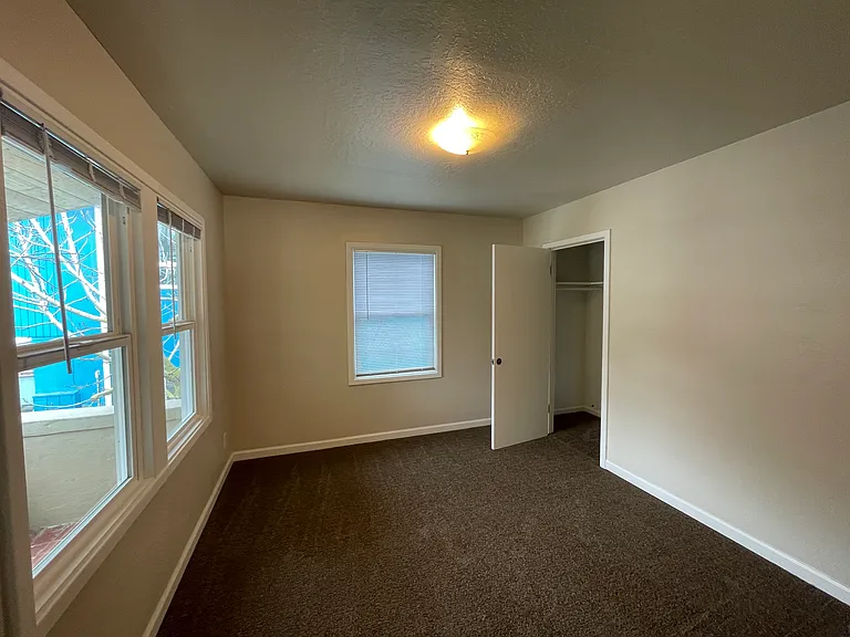 410 Carmel Ave — Photo 7