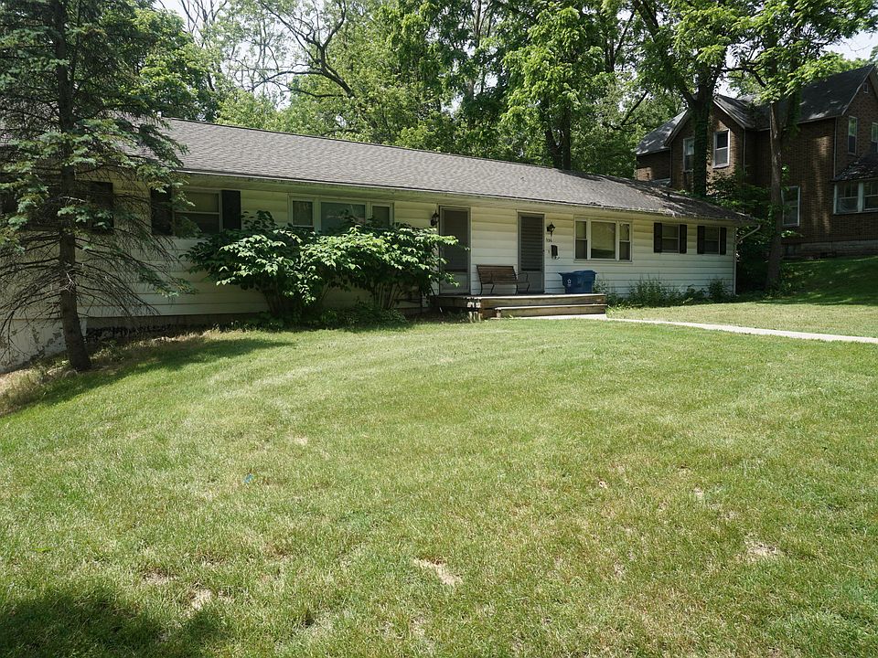 2nd image of 1814 Academy St