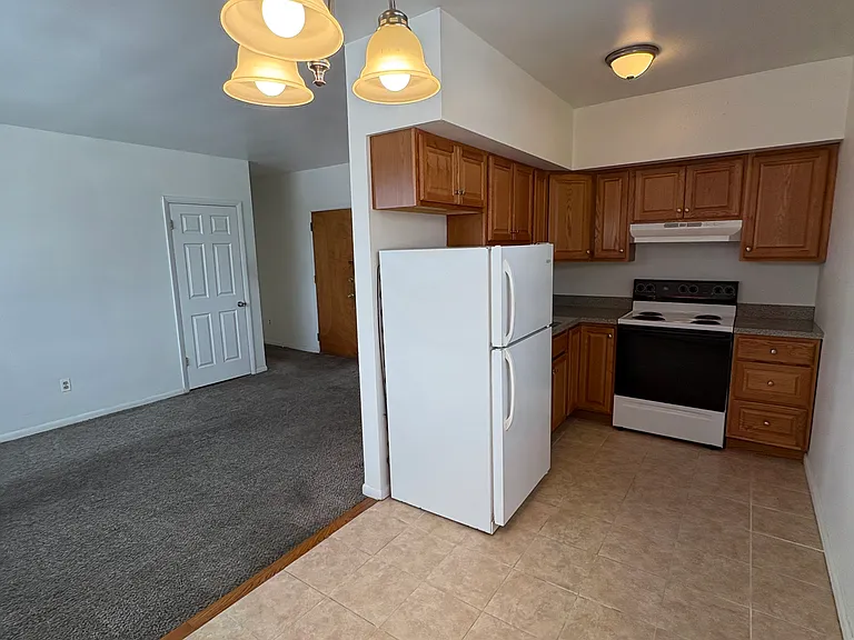 1029 Broadway #3 — Photo 1