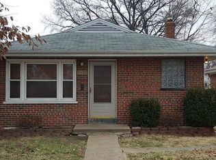 5921 Laura Ave, Saint Louis, MO