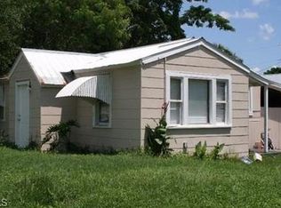 1104 7th Way, North Fort Myers, FL 33903