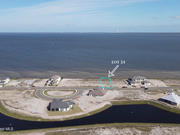 6111 Constellation Dr, Titusville, FL 32780