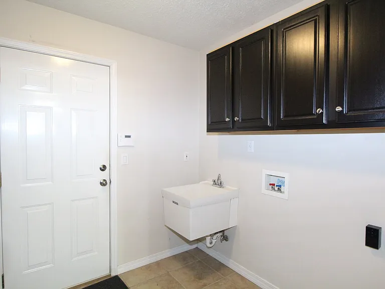 4150 Oak Pointe Dr — Photo 18