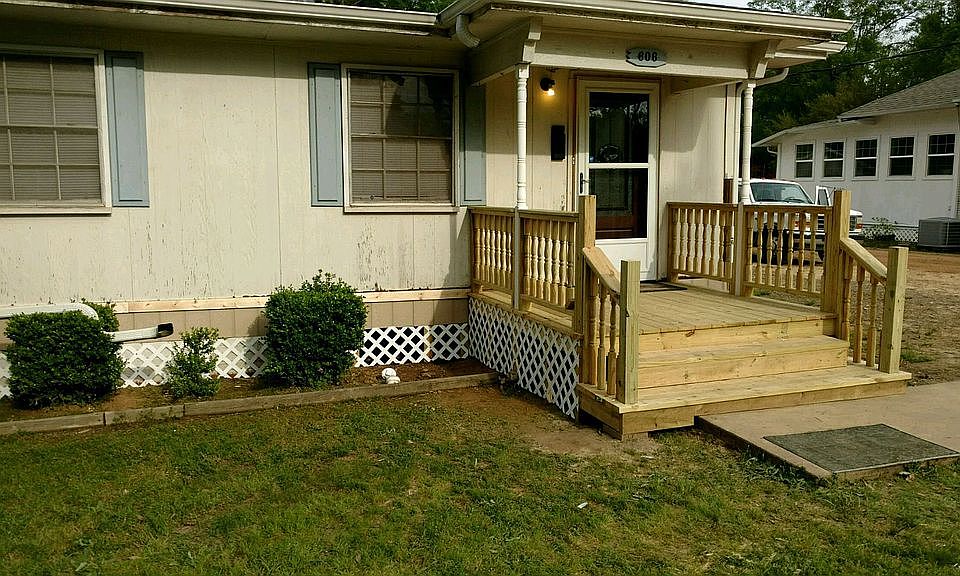 1st image of 606 Martin Luther King Dr